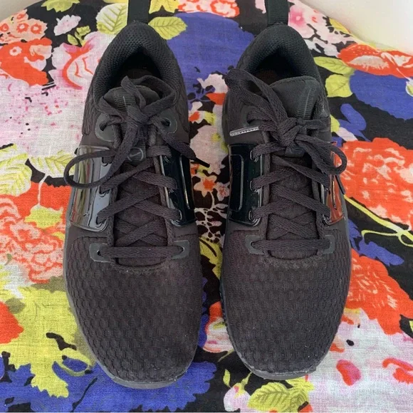 Nike Renew In-Season Training Sneakers - Picture 6 of 12